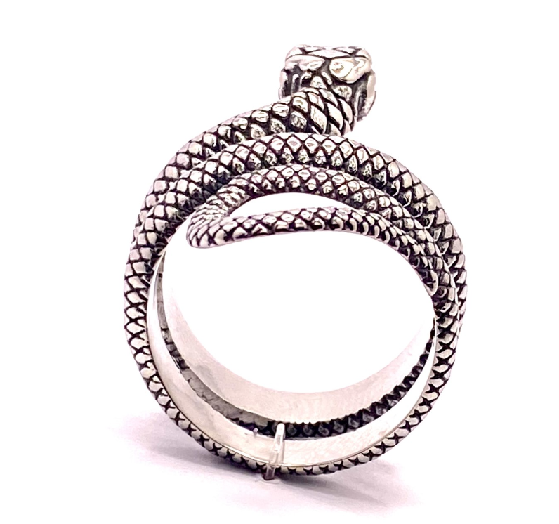 Extravaganter Schlangenkörper Ring