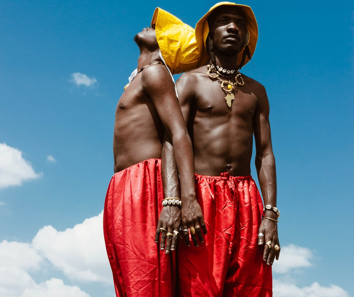 zwei maeneer mit siegelringen