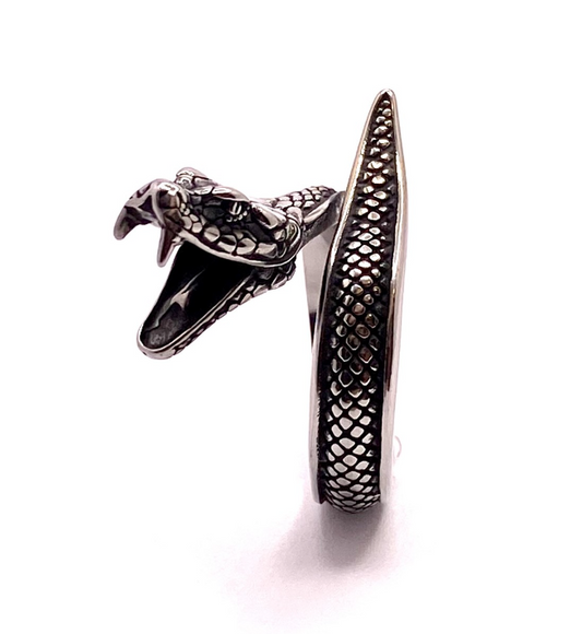 Vita Viper Schlangenbiss Ring