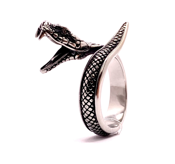 Vita Viper Schlangenbiss Ring