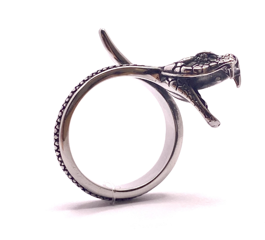 Vita Viper Schlangenbiss Ring