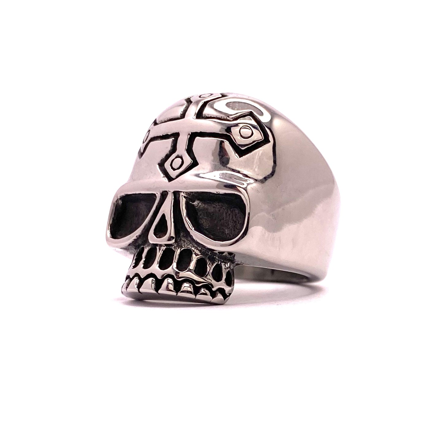 gekreuzigter-totenkopf-1-ring-edelstahl-halb_links